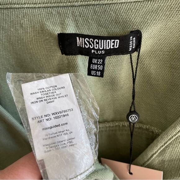 NWT Missguided Plus Size Green V Neck Button Front Denim Dress - Picture 9 of 9